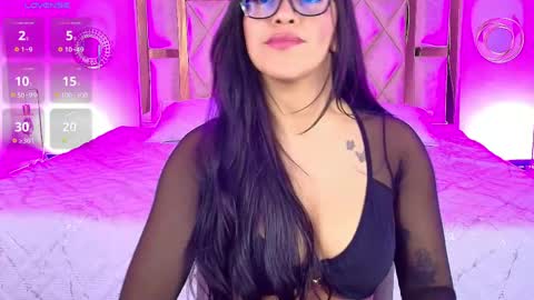 Snapshot of maxxine_vxx chatting on June 8, 2026, 3:56 pm Valentina online show from June 8, 2026, 3:56 pm
