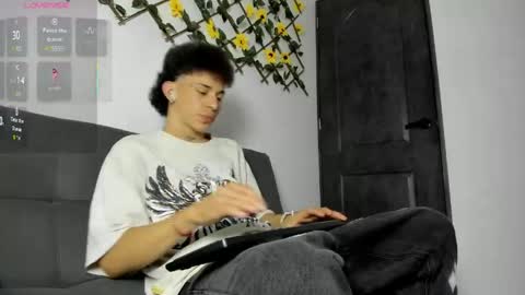 Max online show from March 20, 2026, 1:32 am