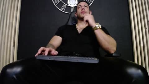 Snapshot of maxxxpowerful chatting on February 6, 2025, 2:44 am maxxxpowerful online show from February 6, 2025, 2:44 am