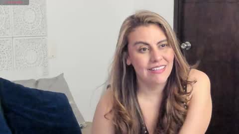 Victoria online show from September 26, 2025, 10:03 pm