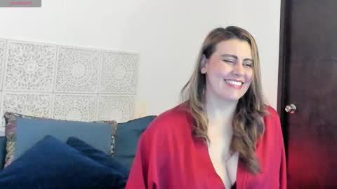 Victoria online show from January 9, 2026, 7:37 pm