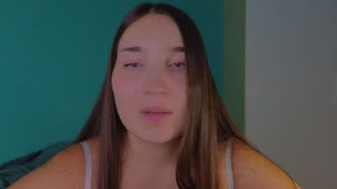 Dani and May online show from June 23, 2026, 6:39 pm