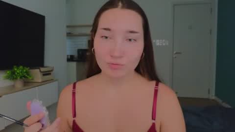 Dani and May online show from June 26, 2026, 8:08 am