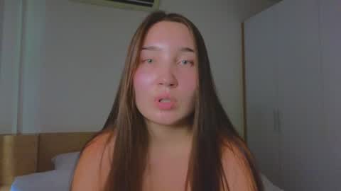 Dani and May online show from July 19, 2026, 10:19 am