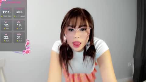 Mia online show from January 25, 2025, 11:43 pm