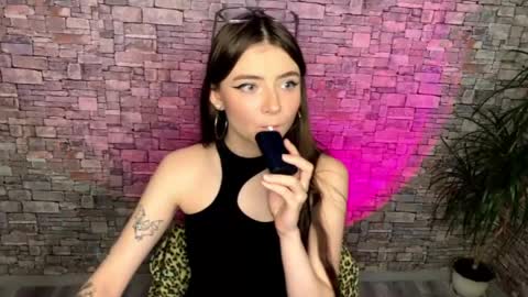 may online show from April 24, 2026, 7:27 pm