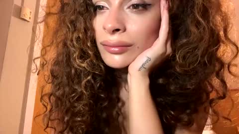 Snapshot of maya632713 chatting on December 13, 2024, 9:52 pm Maya transgirl online show from December 13, 2024, 9:52 pm