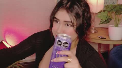 maya_house online show from February 11, 2026, 4:50 am