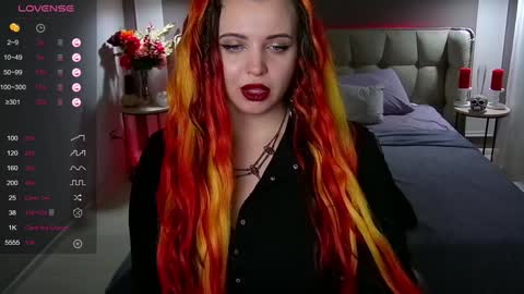 Maya Mils online show from January 25, 2025, 4:23 am