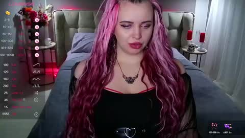 Maya Mils online show from February 12, 2025, 7:23 am