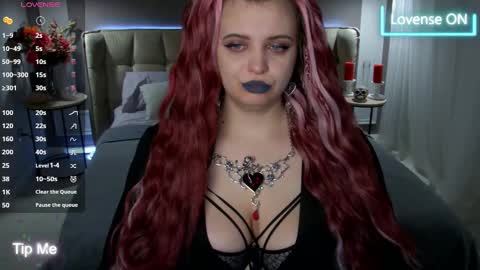 Maya Mils online show from March 1, 2025, 1:11 am