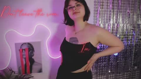 Woman online show from January 16, 2025, 11:58 am