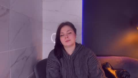 Woman online show from January 30, 2025, 12:27 pm