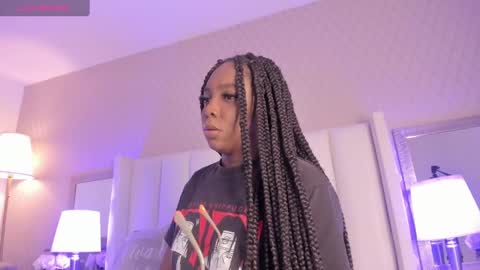 Maya online show from February 21, 2025, 4:07 am