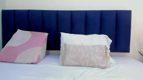 SOFIA online show from April 7, 2026, 12:27 pm