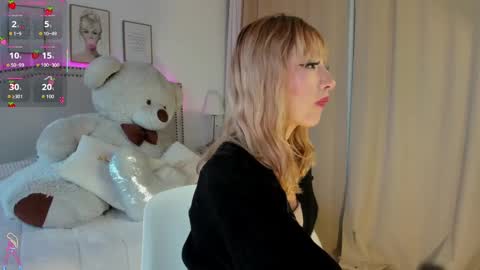 Mayajhons online show from October 6, 2025, 12:02 pm