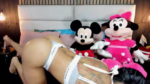 Nicolle Ruselle   Hello my lovely  schedule for great fun from  630 am and end 800 pm Colombian time I wait for you online show from February 15, 2025, 9:48 pm