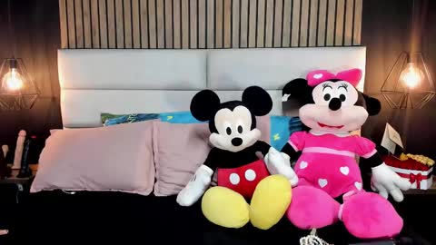 Nicolle Ruselle   Hello my lovely  schedule for great fun from  630 am and end 800 pm Colombian time I wait for you online show from February 16, 2025, 12:52 am