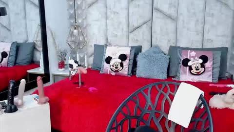 Nicolle Ruselle   Hello my lovely  schedule for great fun from  630 am and end 800 pm Colombian time I wait for you online show from December 4, 2025, 1:53 pm