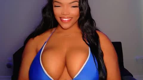 Snapshot of maybabi chatting on May 24, 2026, 11:37 am MayBabi online show from May 24, 2026, 11:37 am