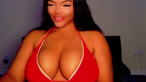 Snapshot of maybabi chatting on July 2, 2026, 11:27 am MayBabi online show from July 2, 2026, 11:27 am