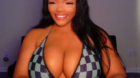 Snapshot of maybabi chatting on July 4, 2026, 12:22 pm MayBabi online show from July 4, 2026, 12:22 pm