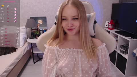 Snapshot of maybebabyx chatting on December 23, 2024, 8:11 am maybebabyx online show from December 23, 2024, 8:11 am