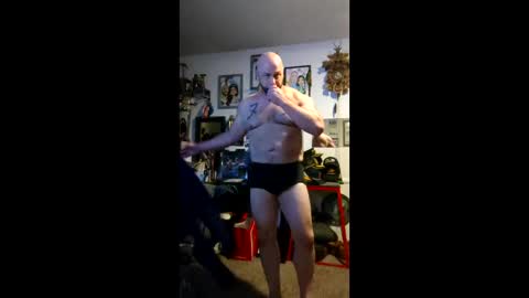 maybenotso online show from March 31, 2026, 3:19 am