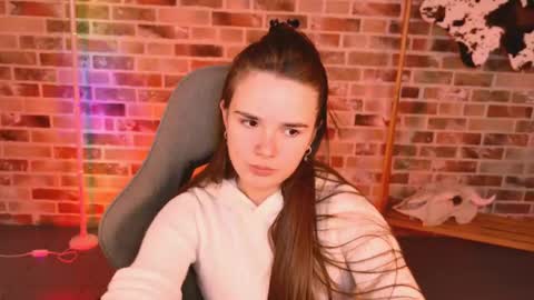 maybloom_ online show from March 20, 2026, 12:43 pm