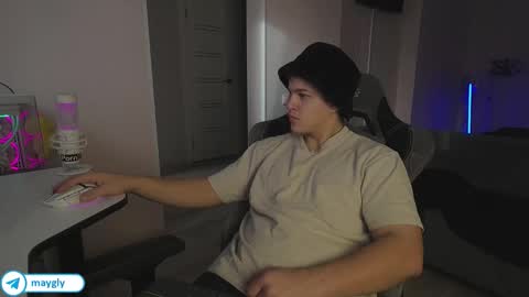 Slava and Alextatto online show from November 4, 2025, 10:03 am