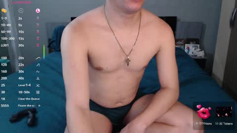 Snapshot of mayke1996 chatting on April 6, 2026, 12:28 pm Mayke online show from April 6, 2026, 12:28 pm