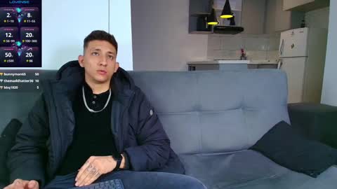 Maykol victoria1624 online show from February 10, 2025, 10:09 am