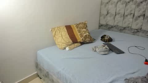 Mayky... online show from March 14, 2026, 11:32 pm