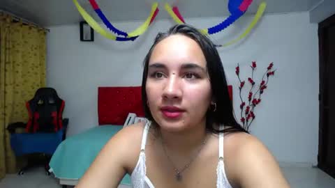 Snapshot of maylin_hornyy19 chatting on June 22, 2026, 3:08 am Maylin online show from June 22, 2026, 3:08 am