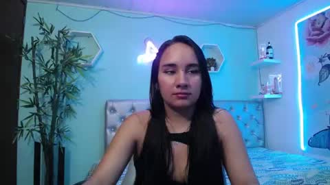 Snapshot of maylin_hornyy19 chatting on July 2, 2026, 3:23 am Maylin online show from July 2, 2026, 3:23 am