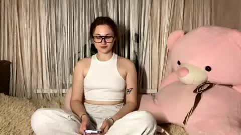 Sofi online show from April 17, 2026, 4:21 pm