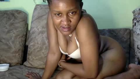 mayumi003 online show from September 19, 2025, 12:50 pm