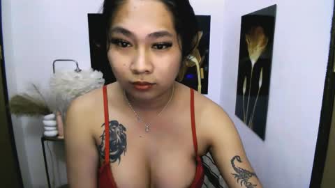 mayumichiee online show from May 26, 2026, 10:22 am