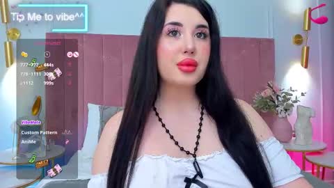 MayaLevi online show from September 22, 2025, 7:05 pm