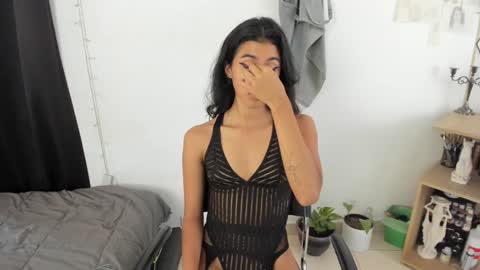 mazikeen_18 online show from December 10, 2024, 4:38 pm