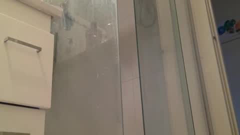 mazl0w online show from December 31, 2024, 9:28 pm