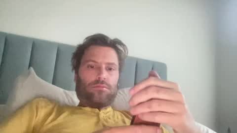 lol online show from December 28, 2024, 3:48 pm