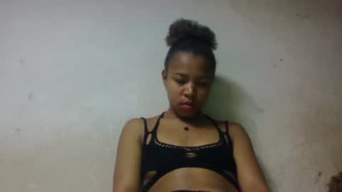 mbotyfeliciaa online show from November 14, 2025, 2:38 pm