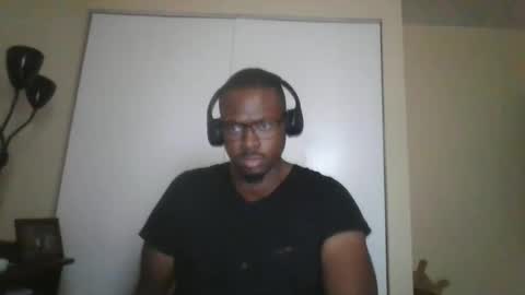 Snapshot of mbsupreme chatting on September 24, 2025, 2:20 pm Mark online show from September 24, 2025, 2:20 pm