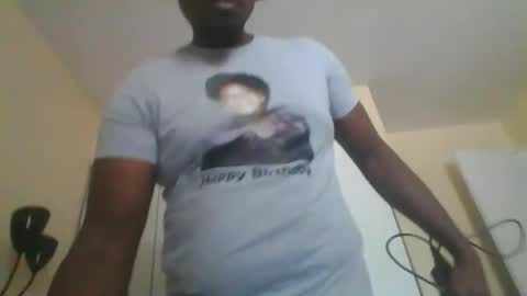 Snapshot of mbsupreme chatting on October 1, 2025, 5:19 pm Mark online show from October 1, 2025, 5:19 pm