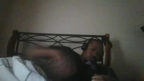 Snapshot of mbsupreme chatting on October 20, 2025, 1:00 pm Mark online show from October 20, 2025, 1:00 pm