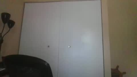 Snapshot of mbsupreme chatting on October 25, 2025, 8:58 pm Mark online show from October 25, 2025, 8:58 pm