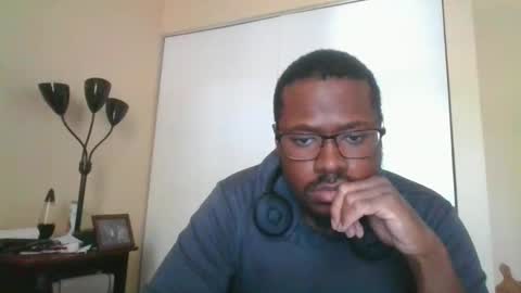 Snapshot of mbsupreme chatting on November 6, 2025, 7:59 pm Mark online show from November 6, 2025, 7:59 pm