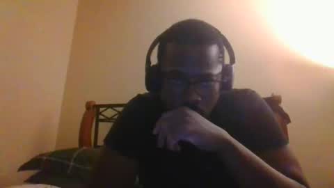 Snapshot of mbsupreme chatting on November 10, 2025, 2:21 am Mark online show from November 10, 2025, 2:21 am