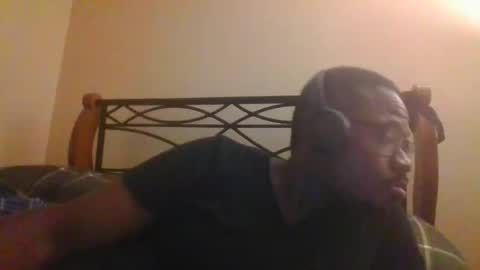 Snapshot of mbsupreme chatting on November 14, 2025, 5:17 am Mark online show from November 14, 2025, 5:17 am